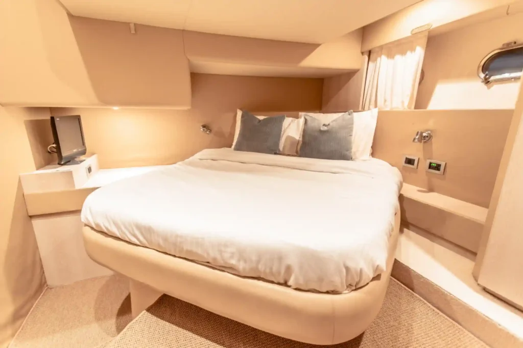 Yacht Gallery Image