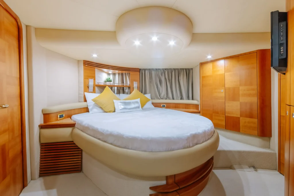 Yacht Gallery Image