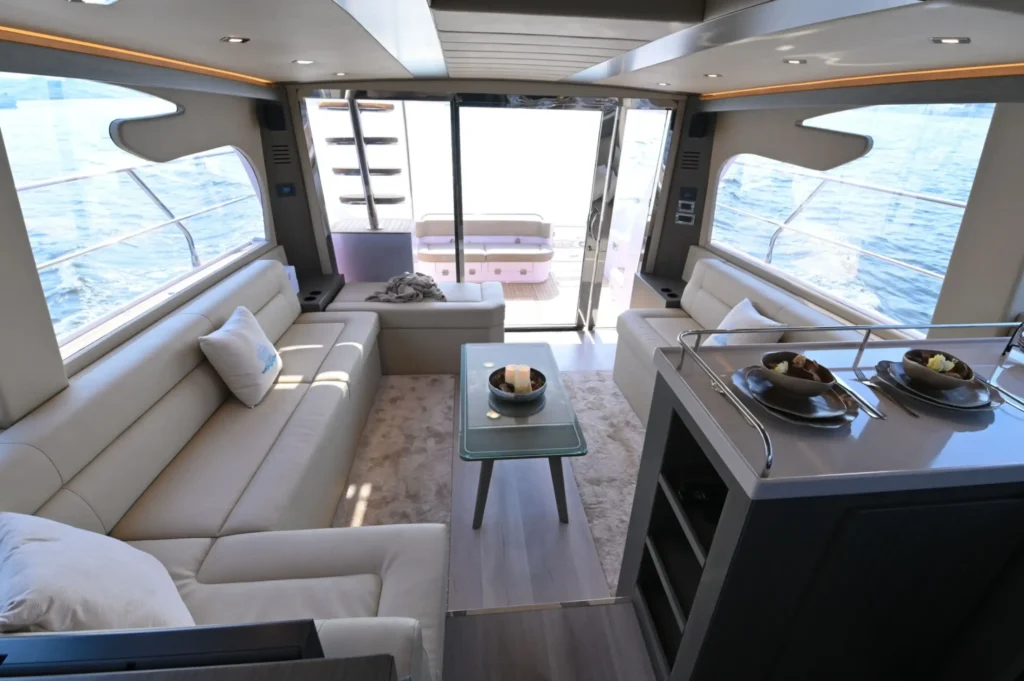 Yacht Gallery Image