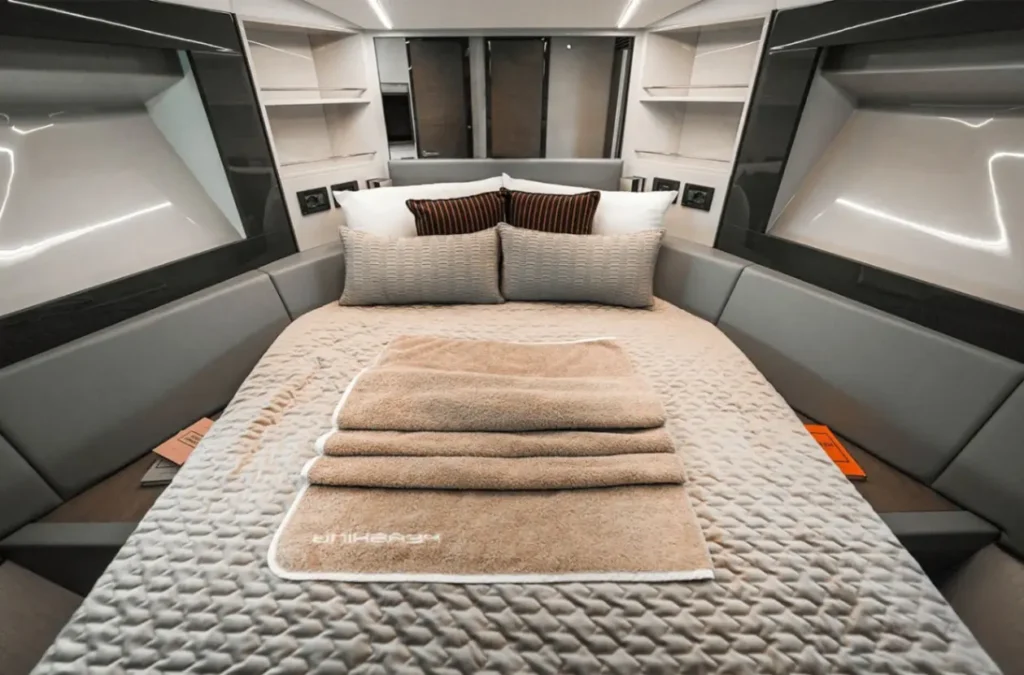 Yacht Gallery Image