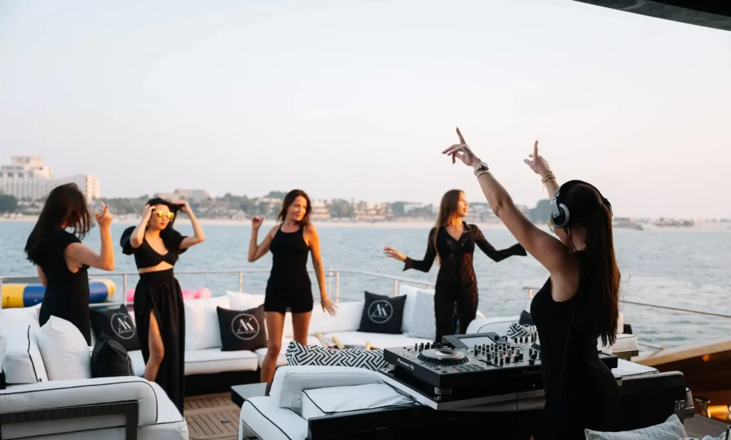 Yacht Gallery Image