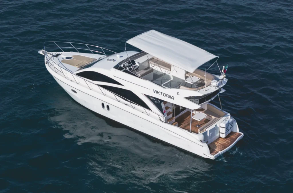 Yacht Gallery Image