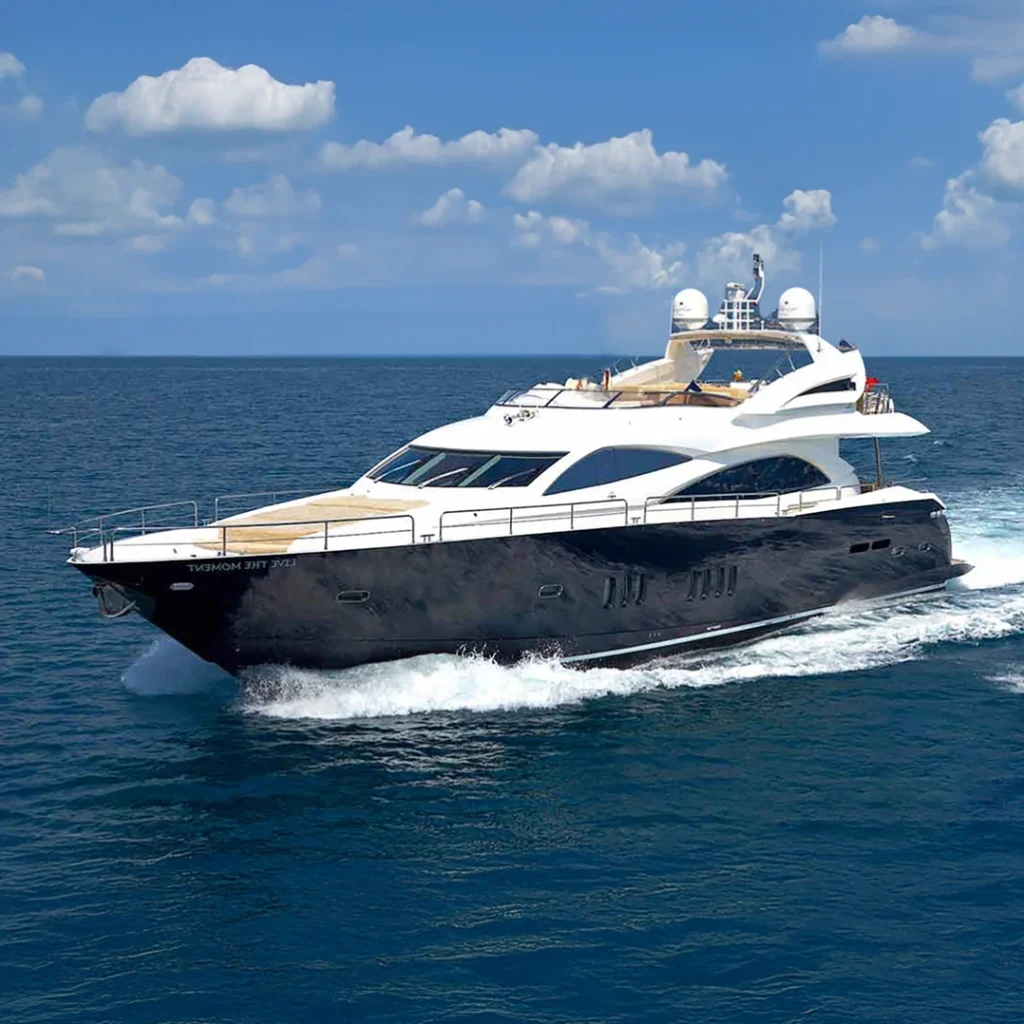 Yacht Gallery Image